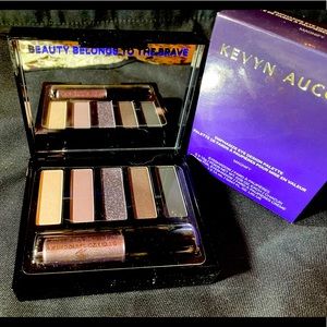 Kevyn Aucoin Emphasize Eye Kit in Purples